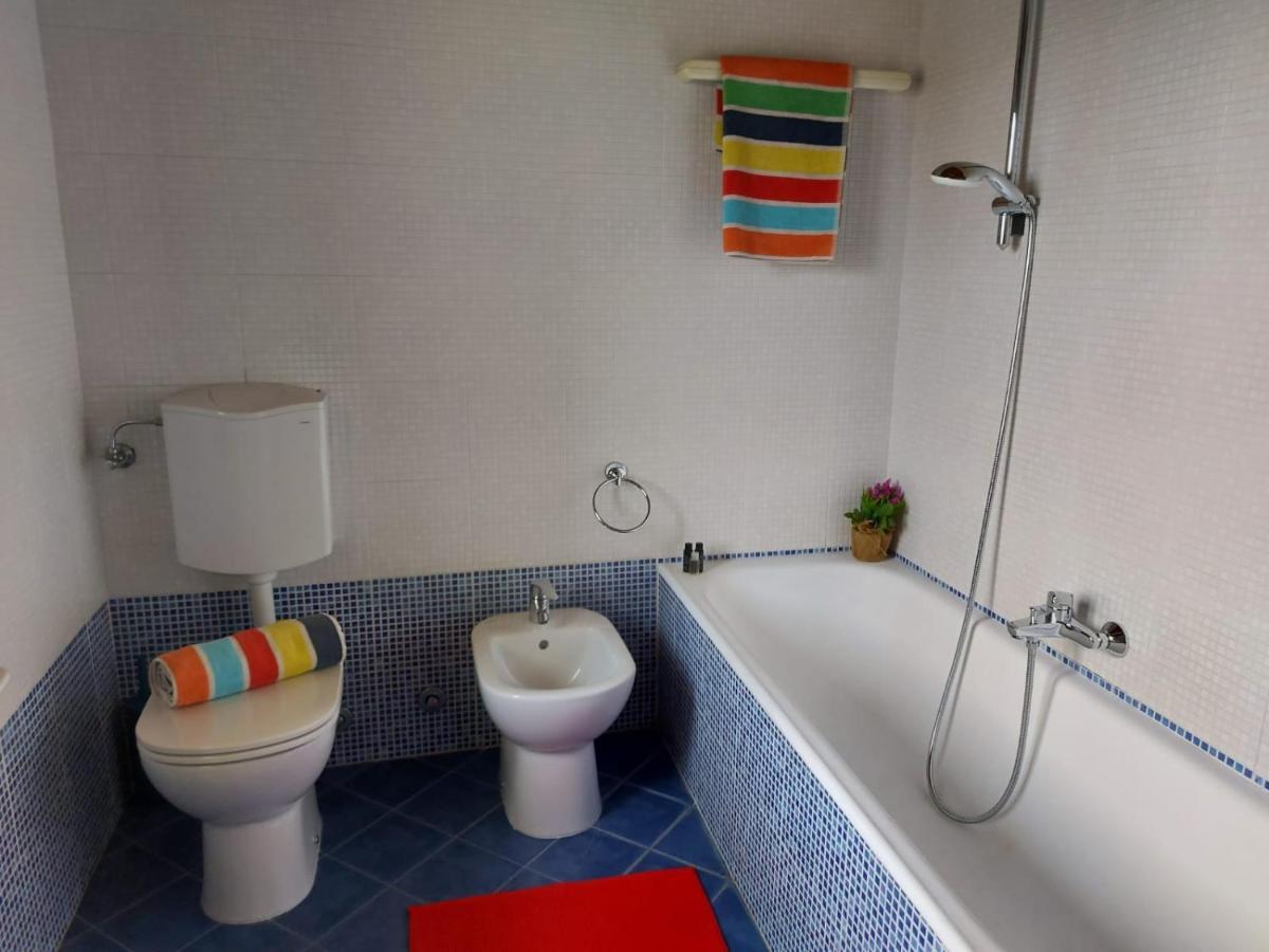 Bnbook Casa Dei Peschi - Lago Di Monate Cadrezzate Eksteriør billede