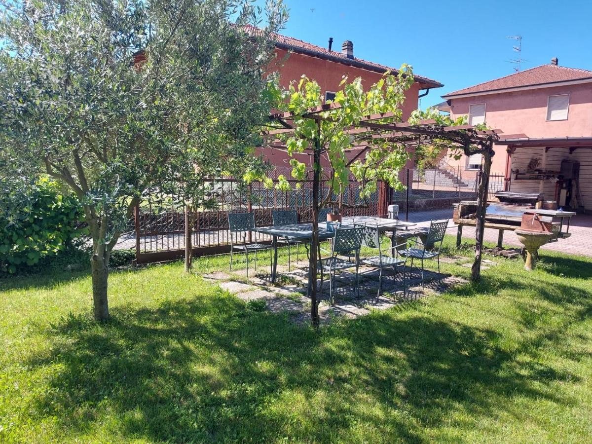 Bnbook Casa Dei Peschi - Lago Di Monate Cadrezzate Eksteriør billede